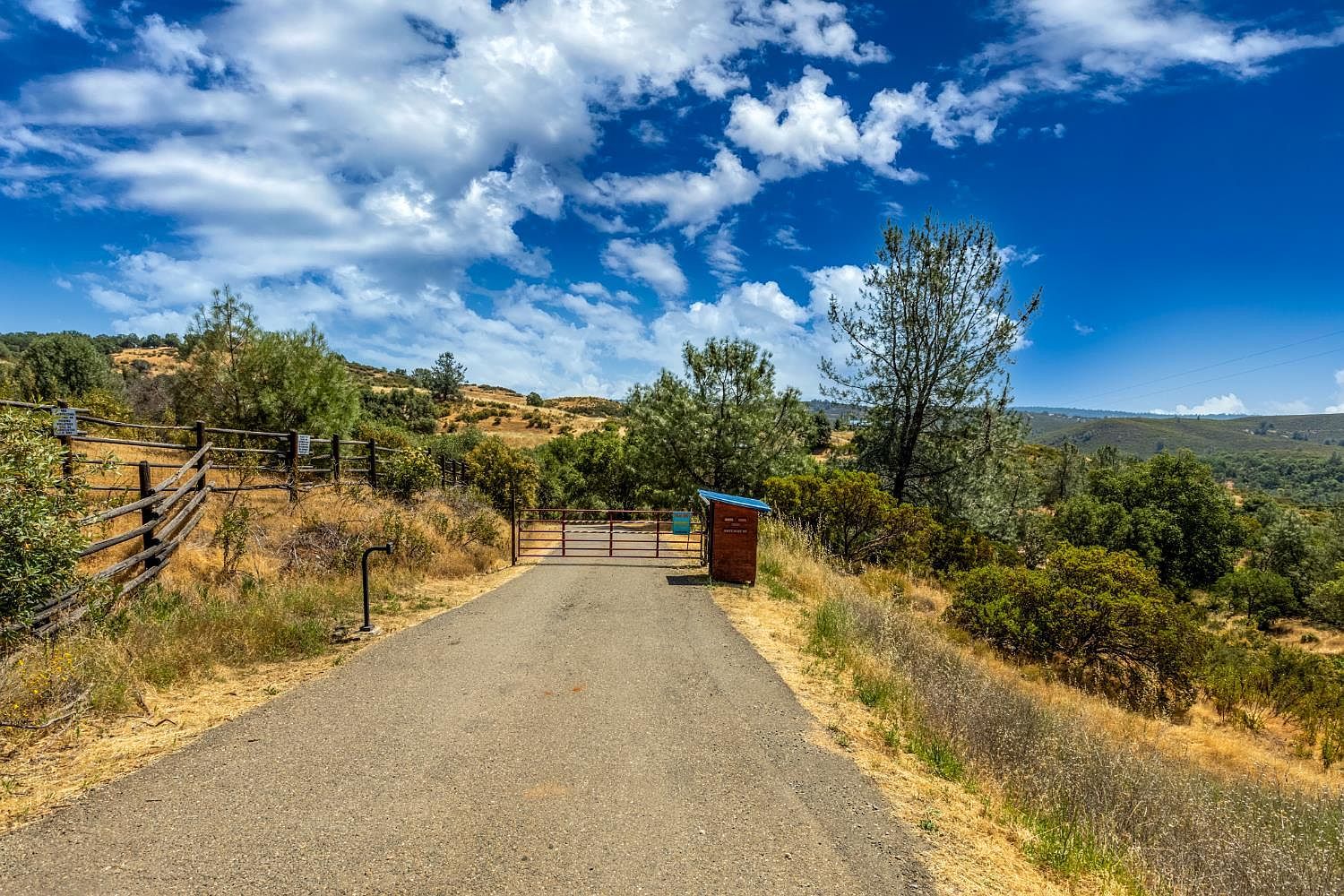 8489 White Hawk Rd Shingle Springs, CA 95682 - Thumbnail 3