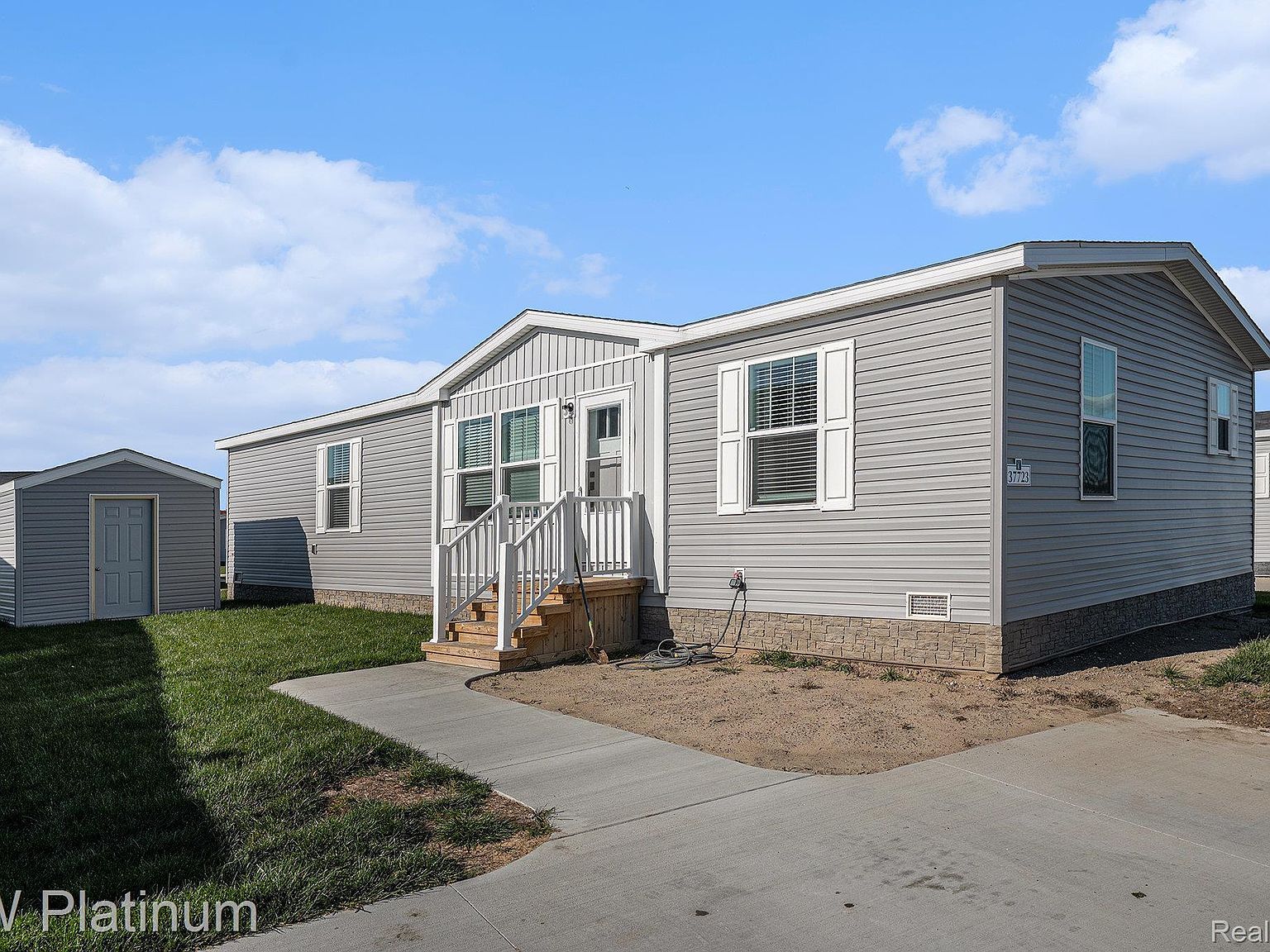 37723 Sandstone Trl New Haven, MI 48048 - Thumbnail 3