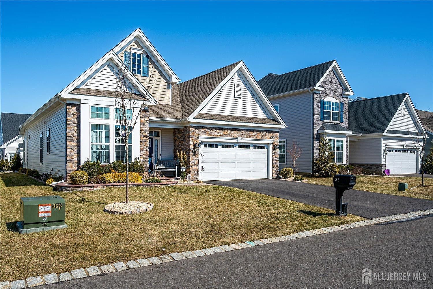 25 Starlight Dr Monroe Township, NJ 08831 - Thumbnail 3