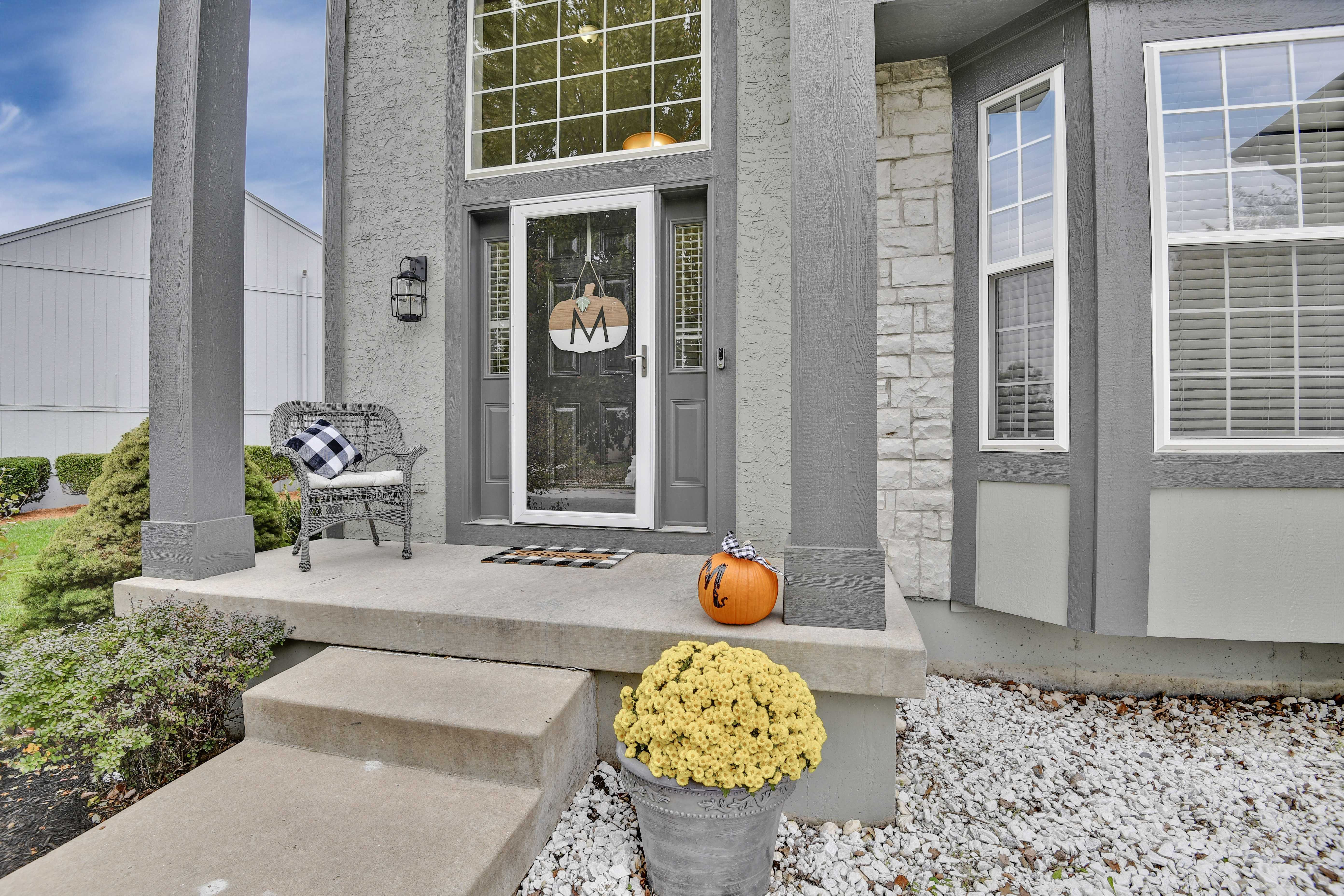 15504 South Arapaho Street, Olathe, KS, USA, 66062 - Thumbnail 3