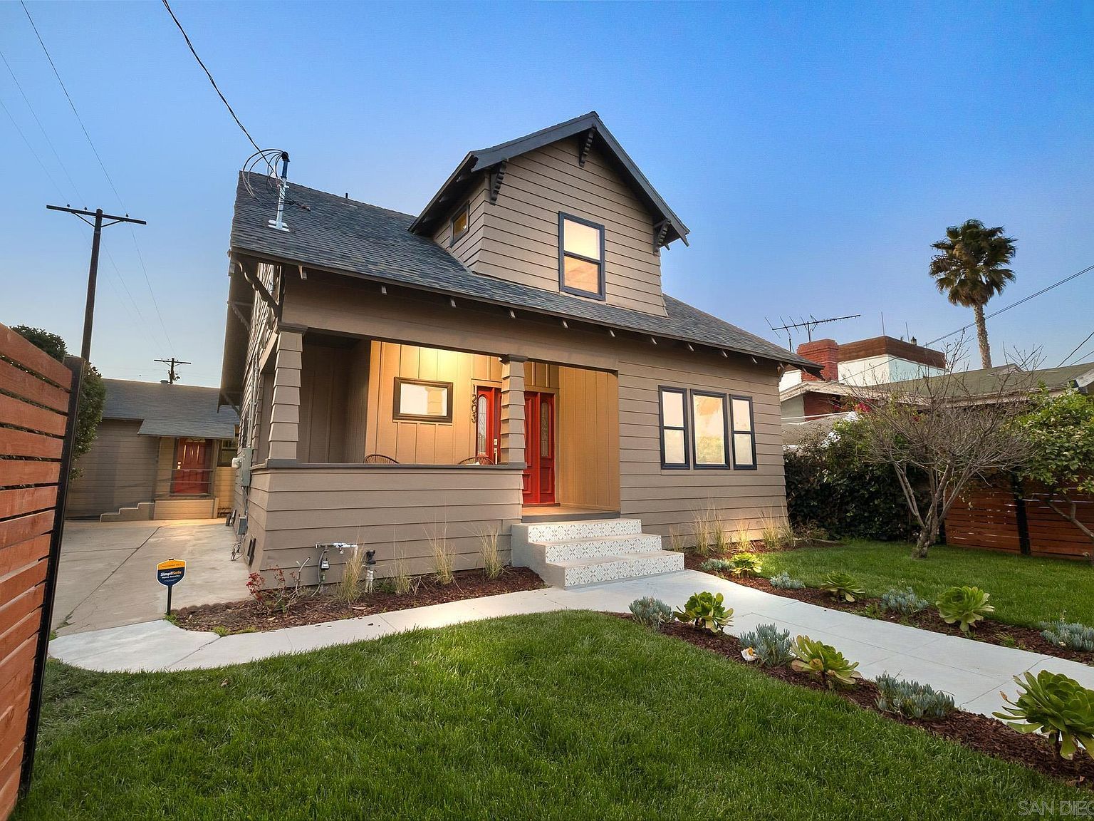 1203 N Normandie Ave Los Angeles, CA 90029 - Thumbnail 3