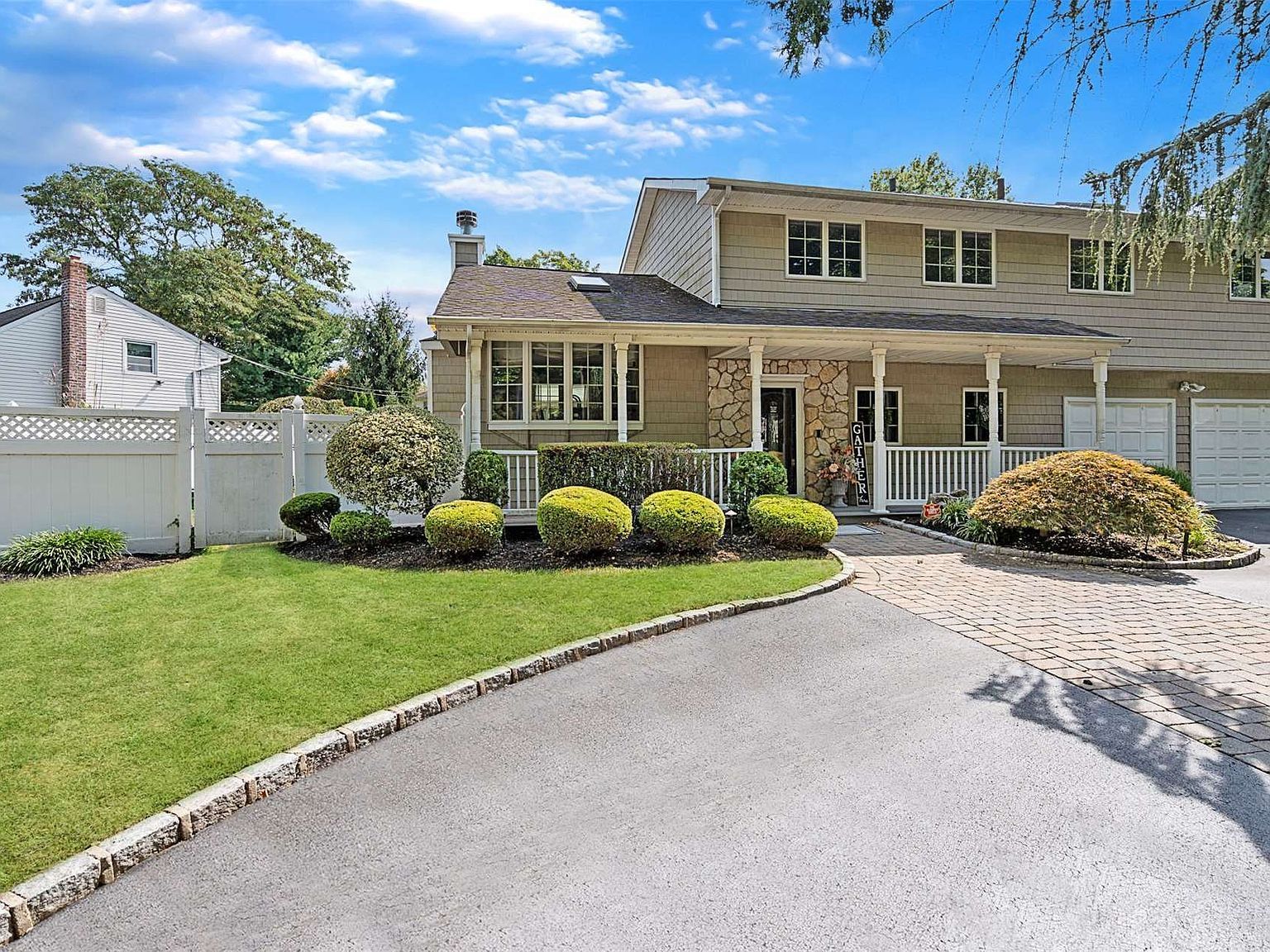 10 Basswood Pl Melville, NY 11747 - Thumbnail 3