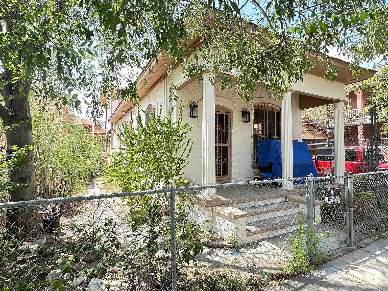 1515 Garcia St Laredo, TX 78040 - Thumbnail 3