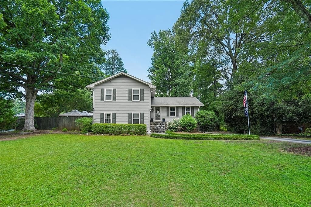 4852 Arrowhead Trail West SW Lilburn, GA 30047 - Thumbnail 3