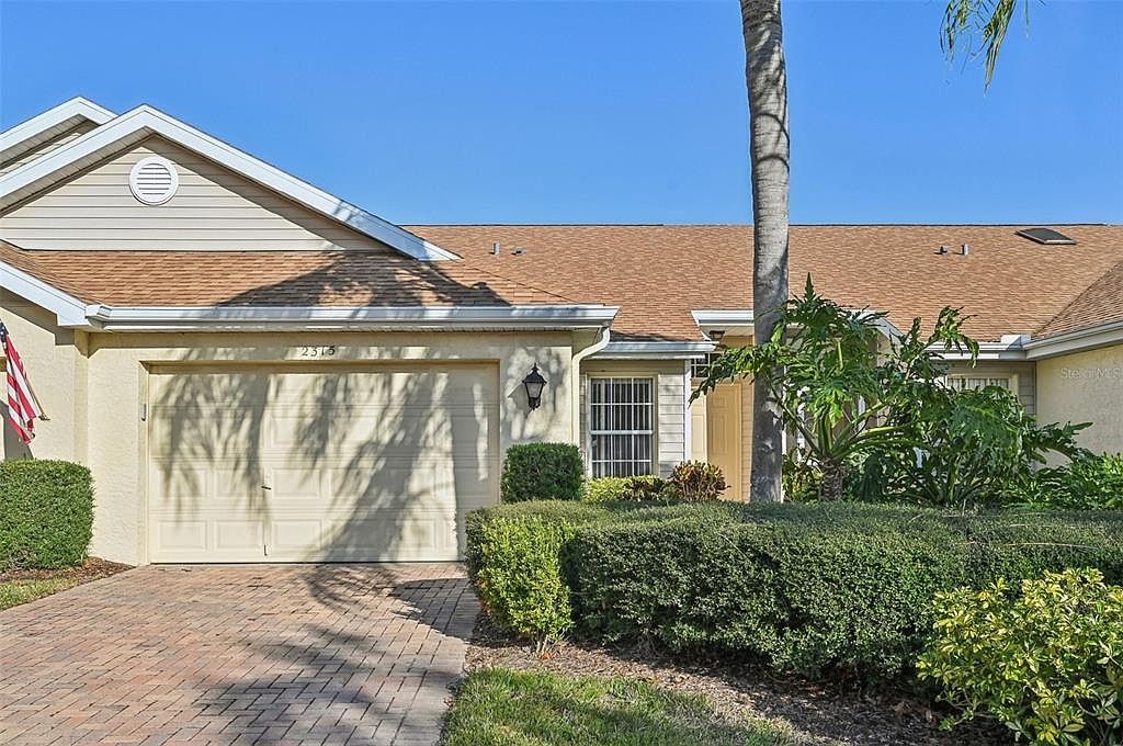 2315 New Orchard Ct Sun City Center, FL 33573 - Thumbnail 3