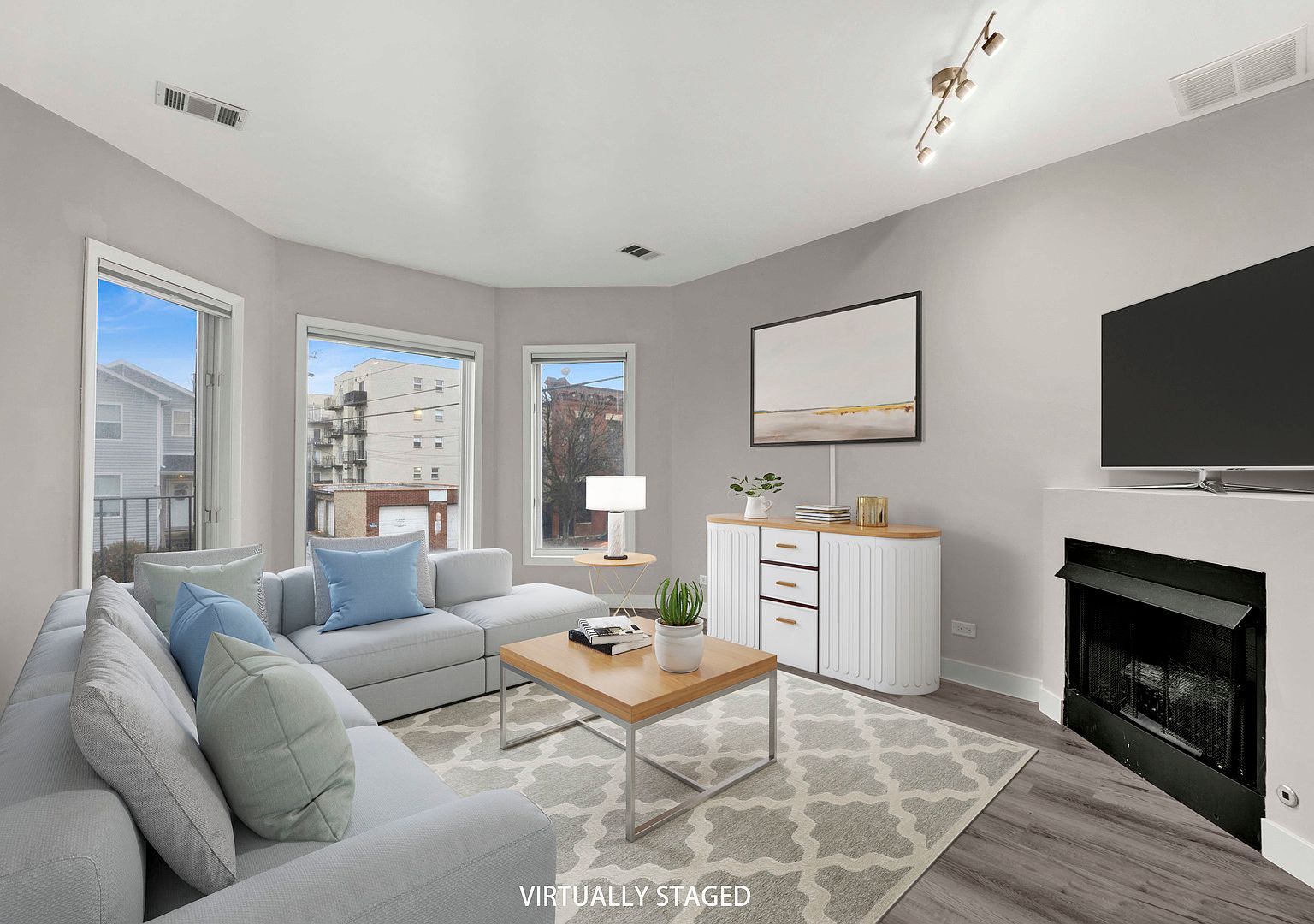 2413 W Polk St #2 Chicago, IL 60612 - Thumbnail 3