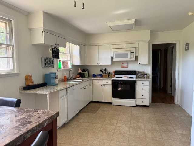 305 Lakeshore Drive, McMinnville, TN, USA, 37110 - Thumbnail 3