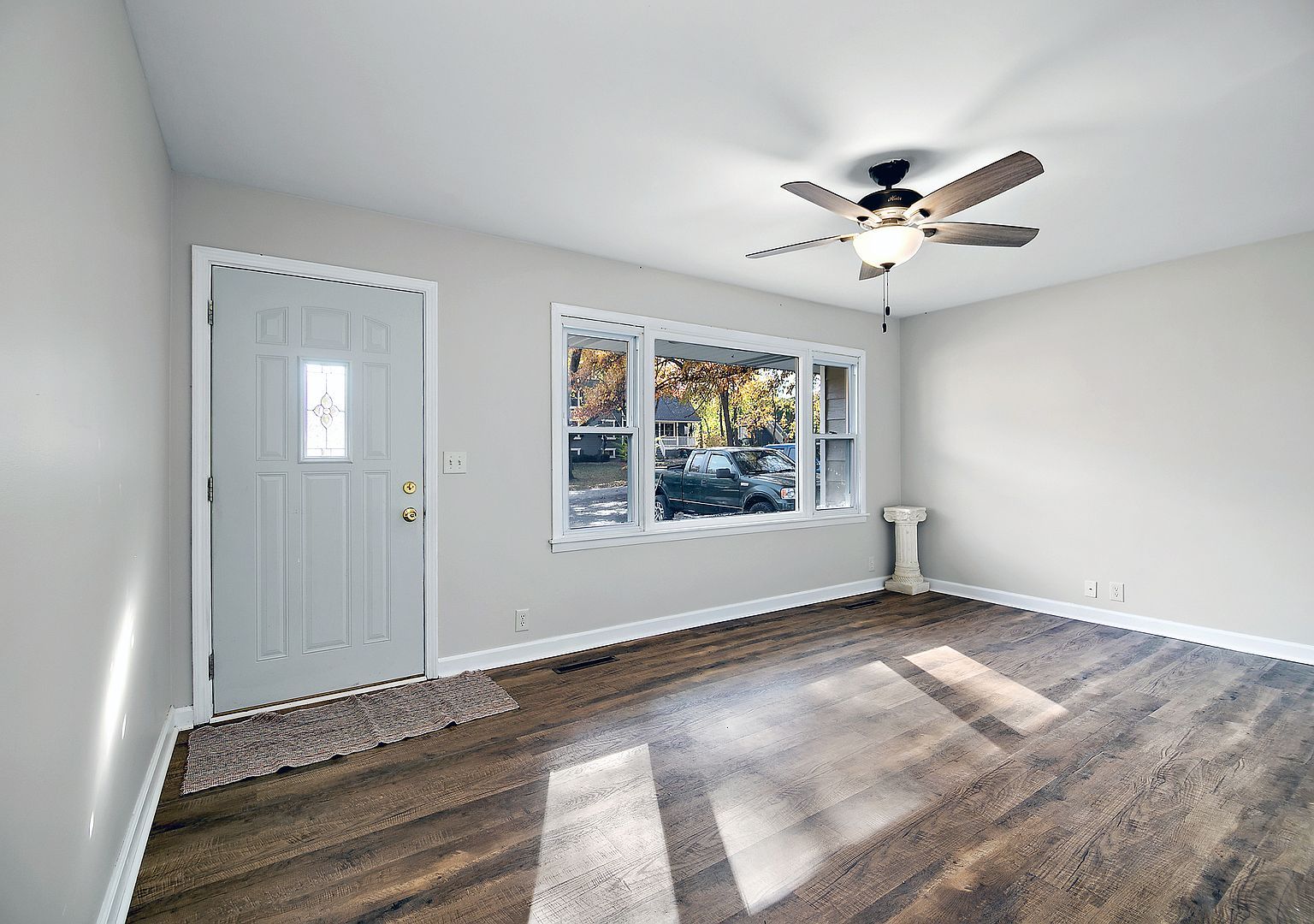 1393 Oakleaf Dr Saint Anne, IL 60964 - Thumbnail 3