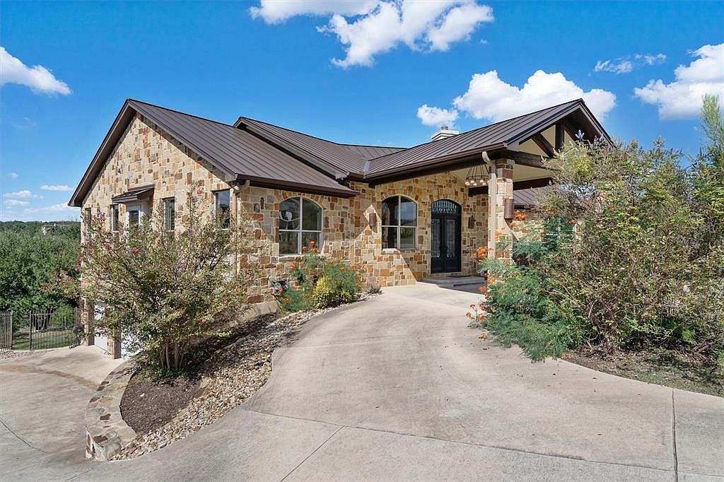 4408 Blacksmith Cv Spicewood, TX 78669 - Thumbnail 3