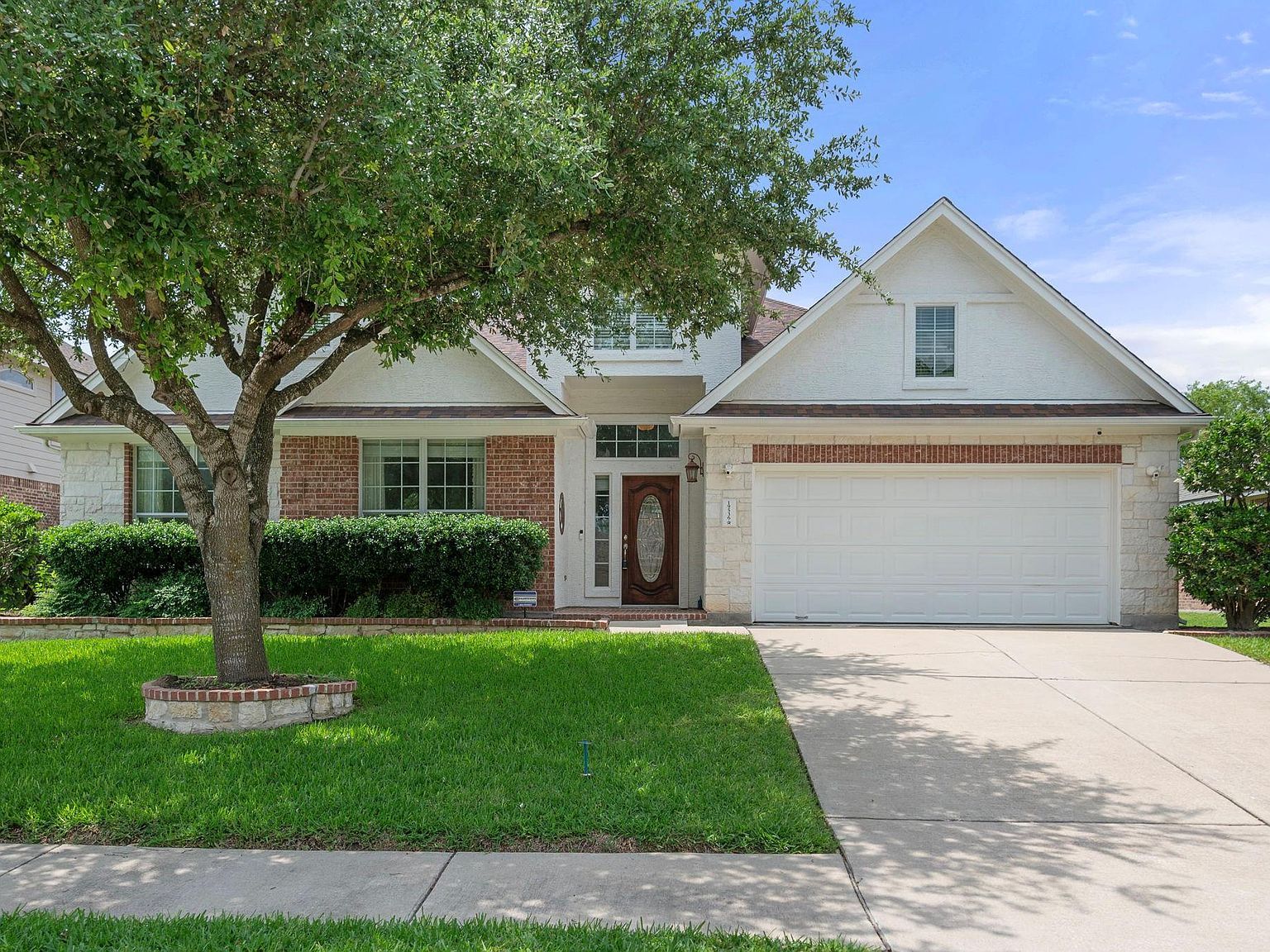 19536 Vilamoura St Pflugerville, TX 78660 - Thumbnail 3