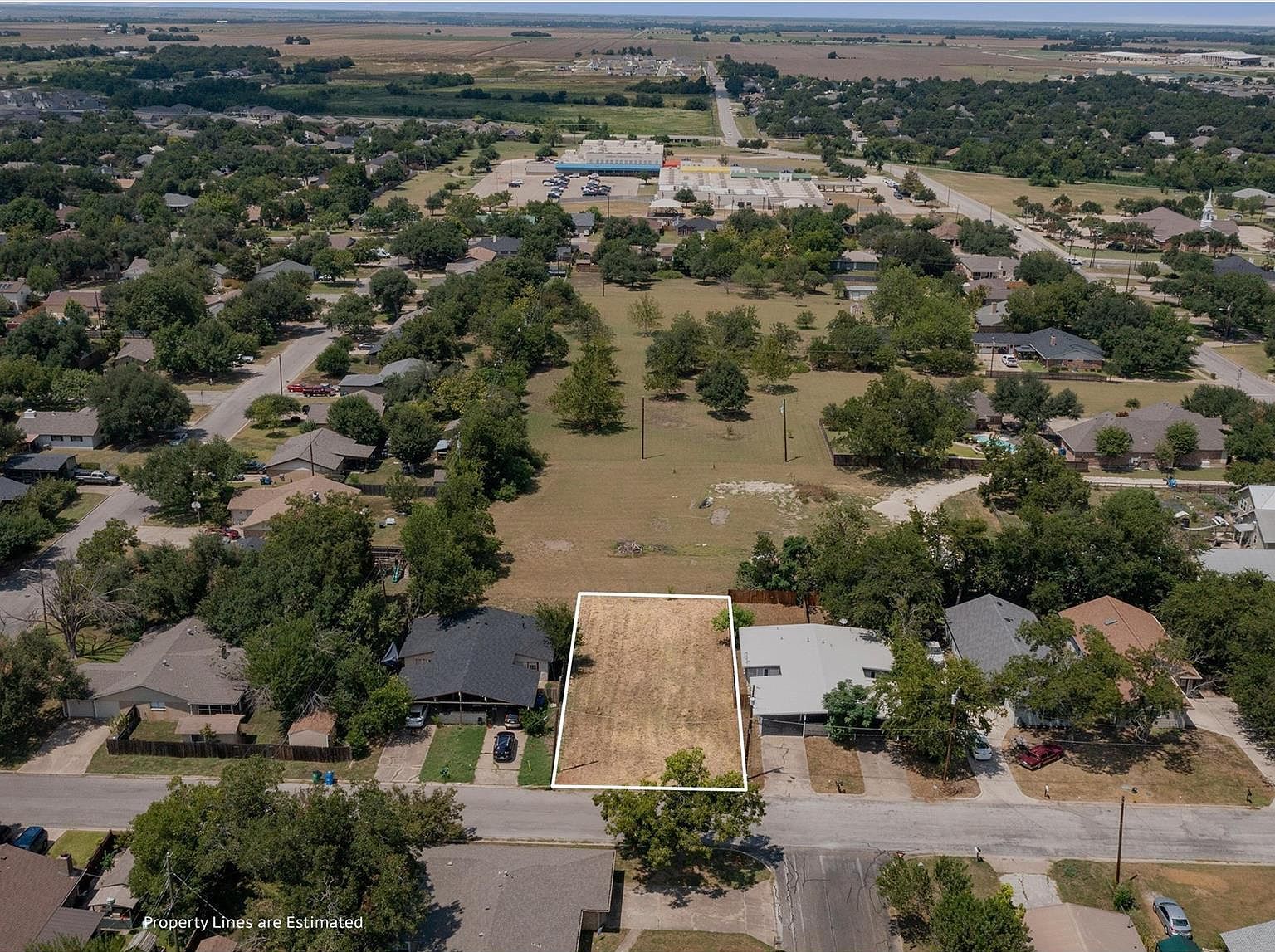 1310 Marshall St Taylor, TX 76574 - Thumbnail 3