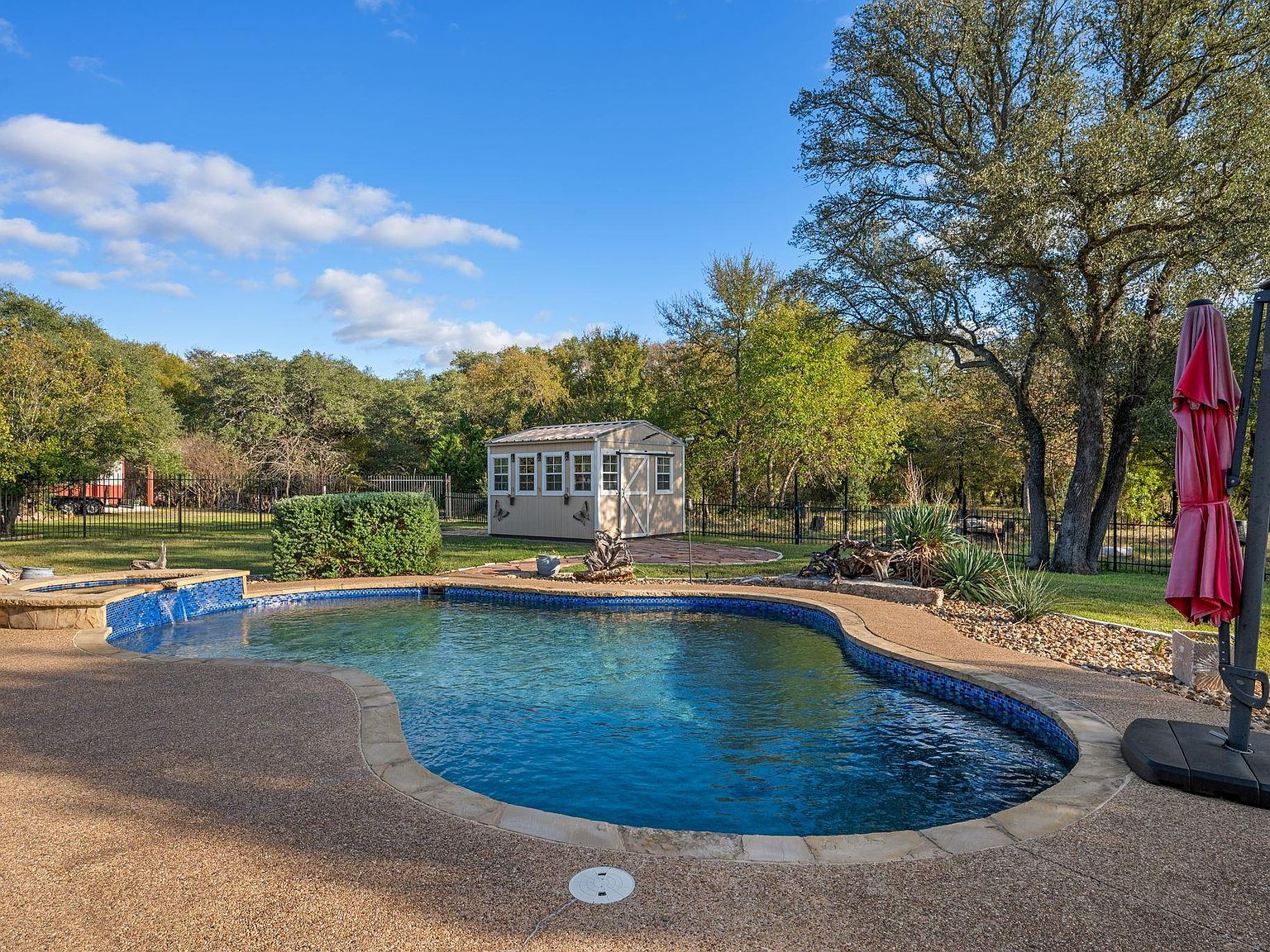 686 Benchmark Trl Belton, TX 76513 - Thumbnail 3