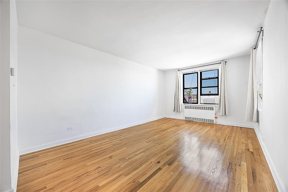 99-63 66th Ave APT F7 Rego Park, NY 11374 - Thumbnail 3