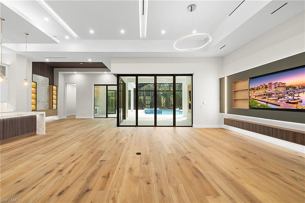 5000 Palmetto Woods Dr Naples, FL 34119 - Thumbnail 3