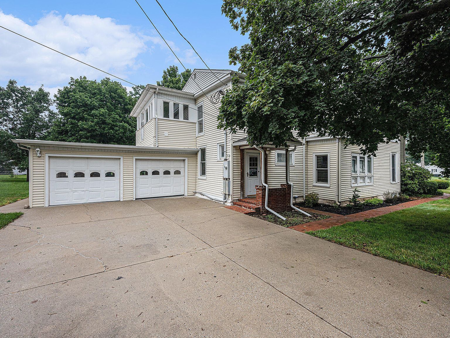 380 Centreville St Constantine, MI 49042 - Thumbnail 3