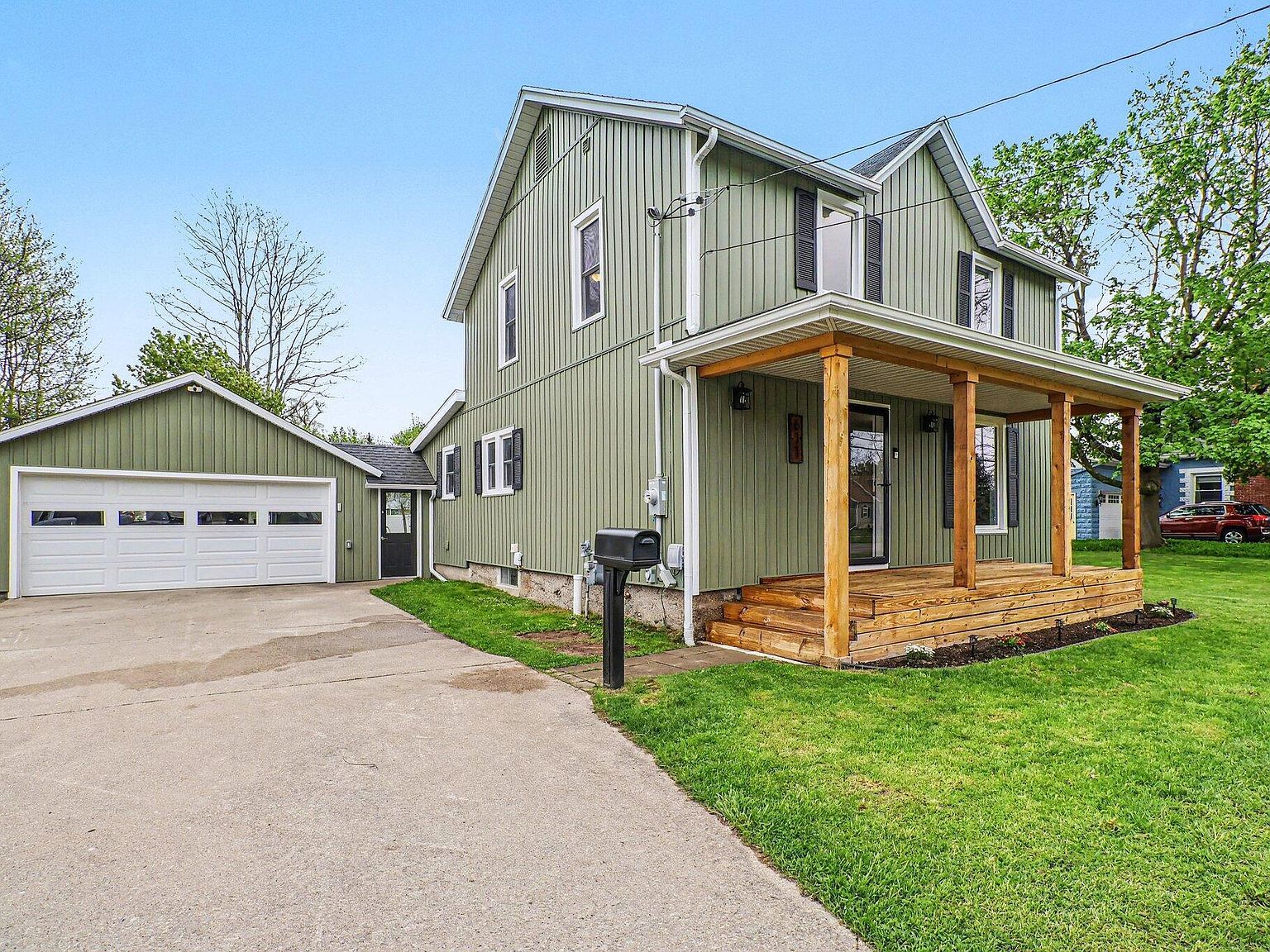 611 S Farmer St Otsego, MI 49078 - Thumbnail 3