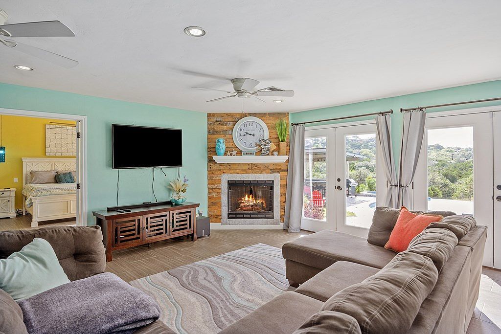 193 Doris Dr Kerrville, TX 78028 - Thumbnail 3