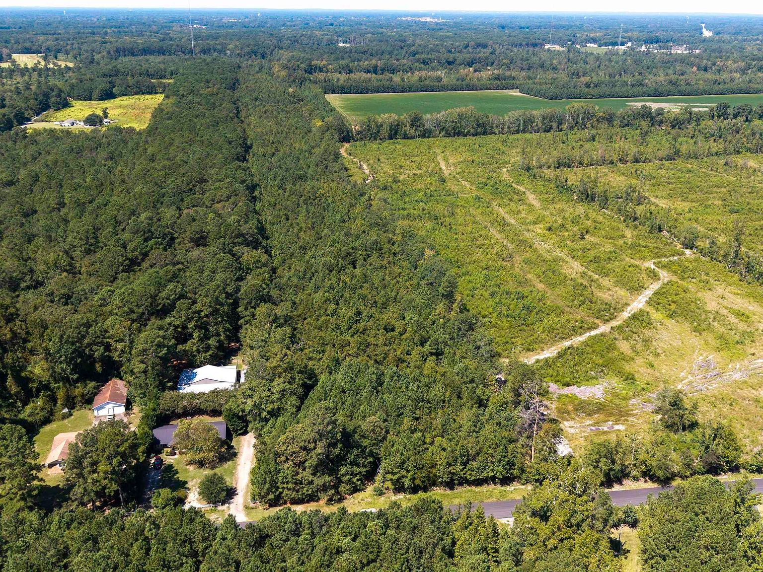 330 Pinecrest Dr Sumter, SC 29153 - Thumbnail 3