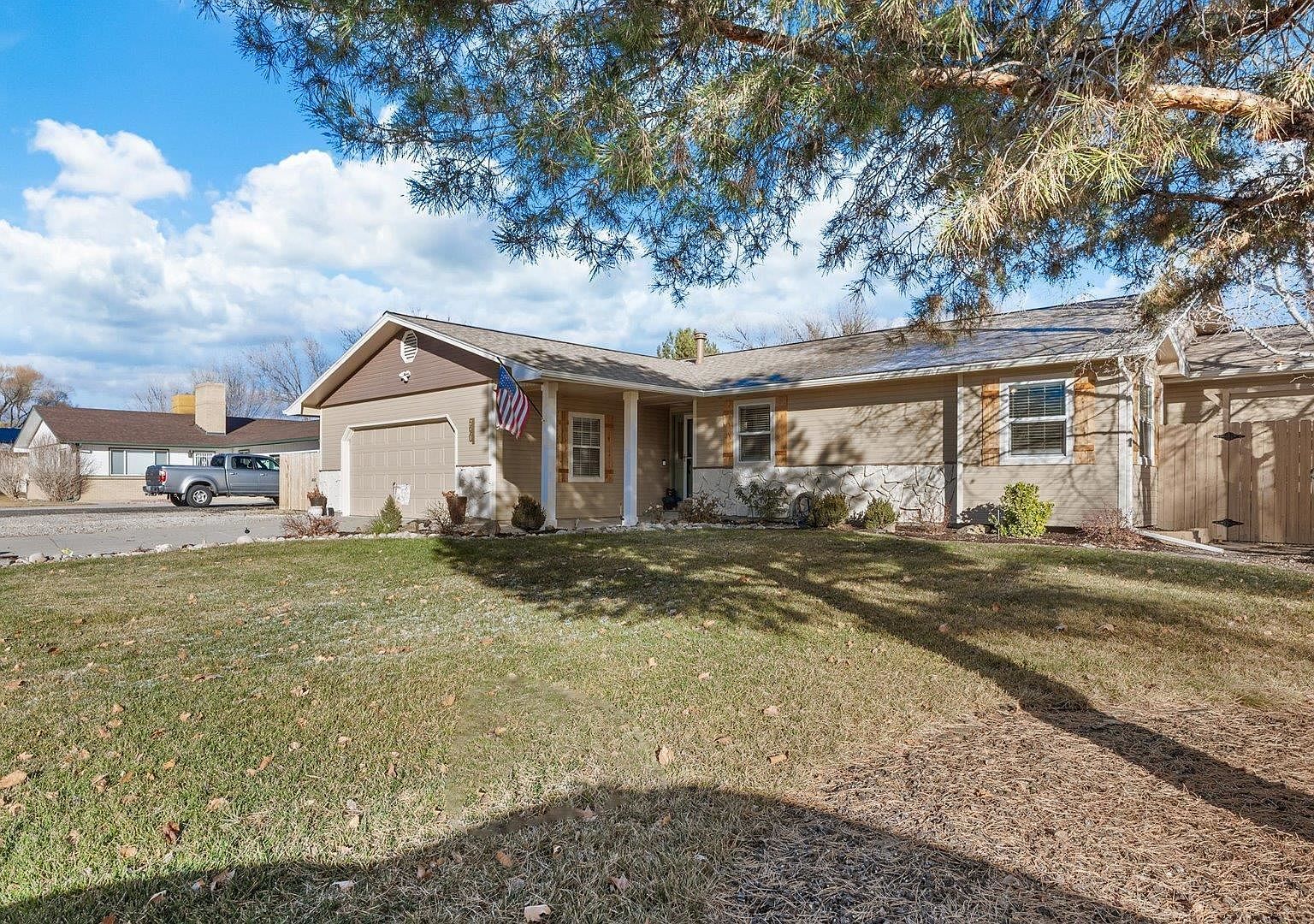 590 Seranade St Grand Junction, CO 81504 - Thumbnail 3