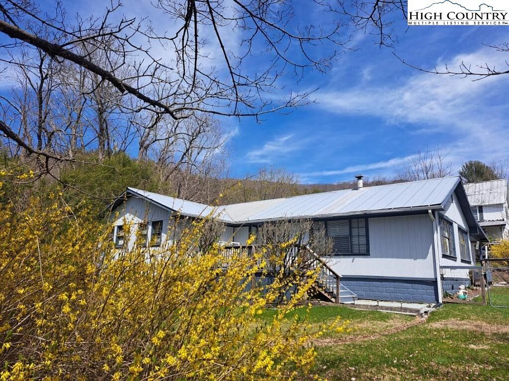 25 Reuben Wooten Rd Banner Elk, NC 28604 - Thumbnail 3