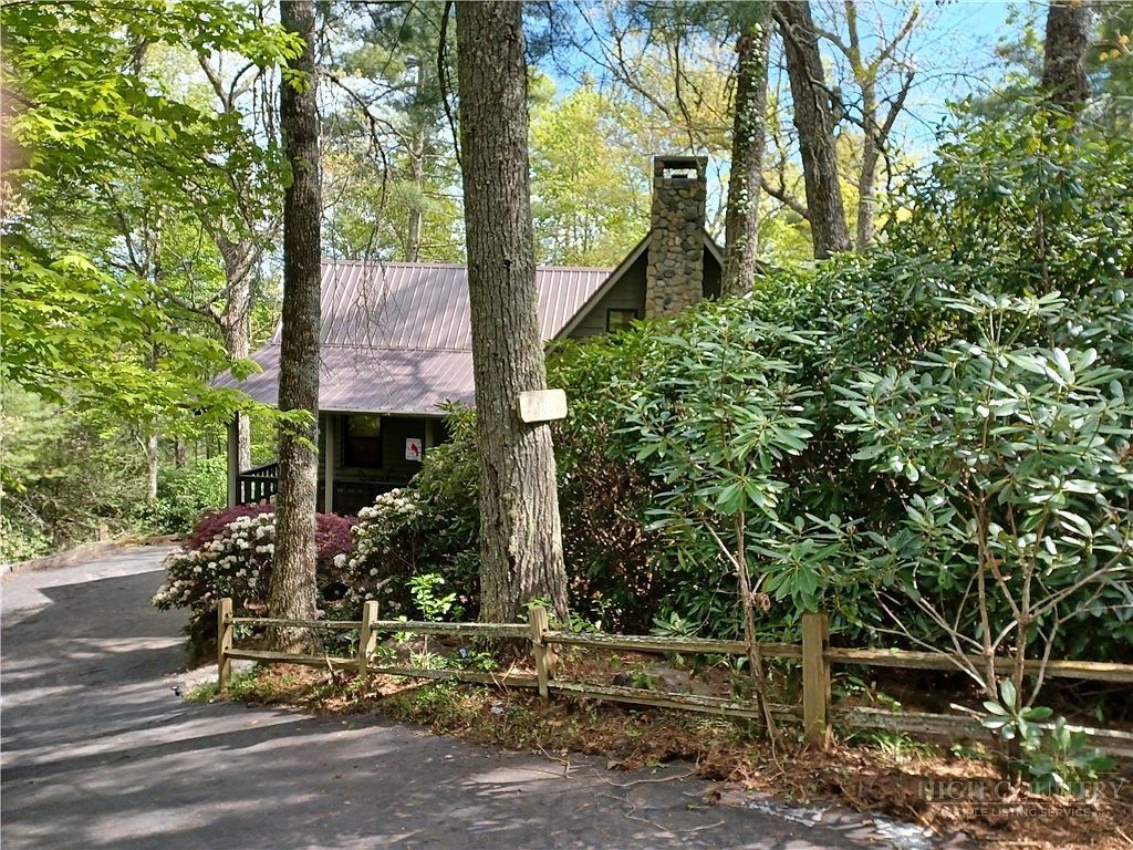 100 Tulip Ln Newland, NC 28657 - Thumbnail 3