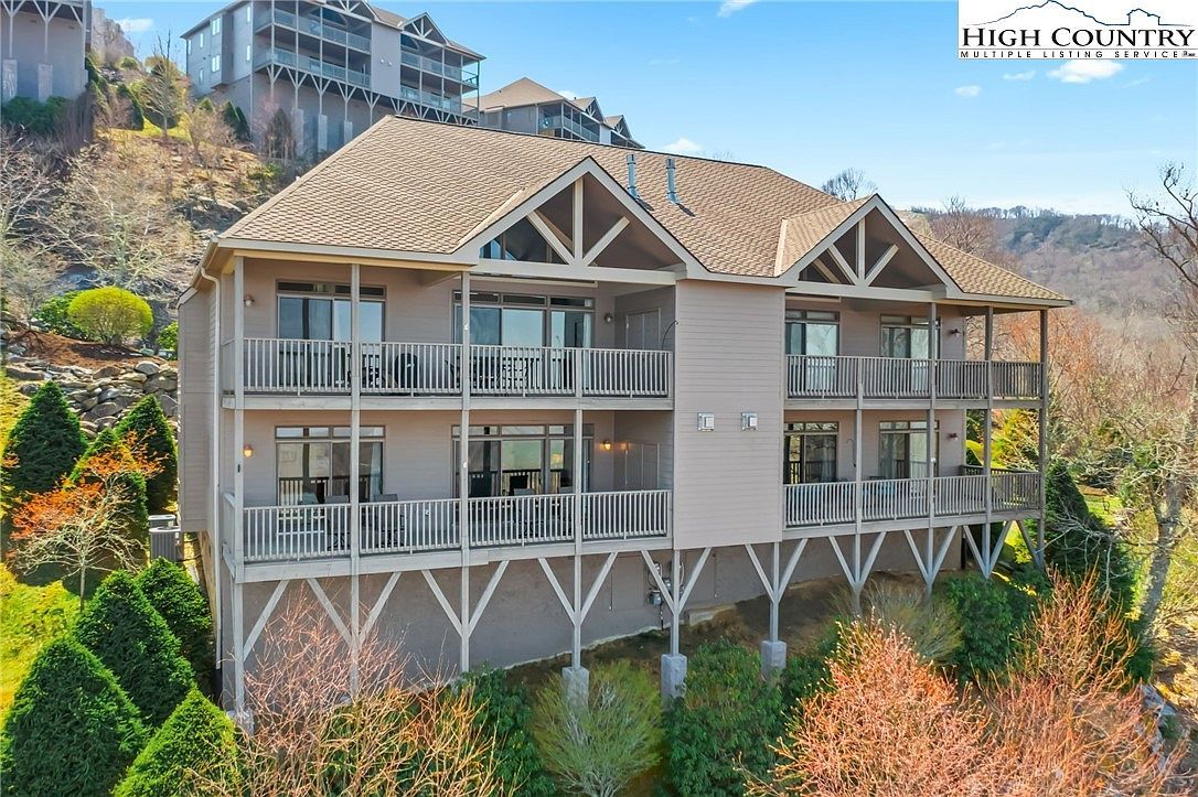 228 Pleasant Vw UNIT 8D Banner Elk, NC 28604 - Thumbnail 3