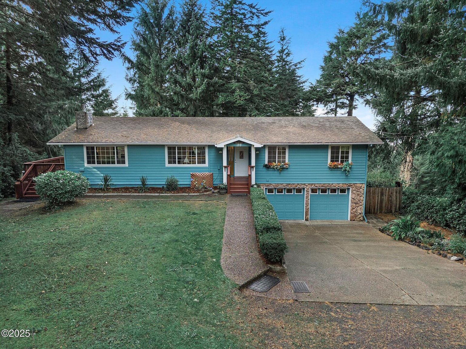 100 NE Waldport Heights Dr Waldport, OR 97394 - Thumbnail 3