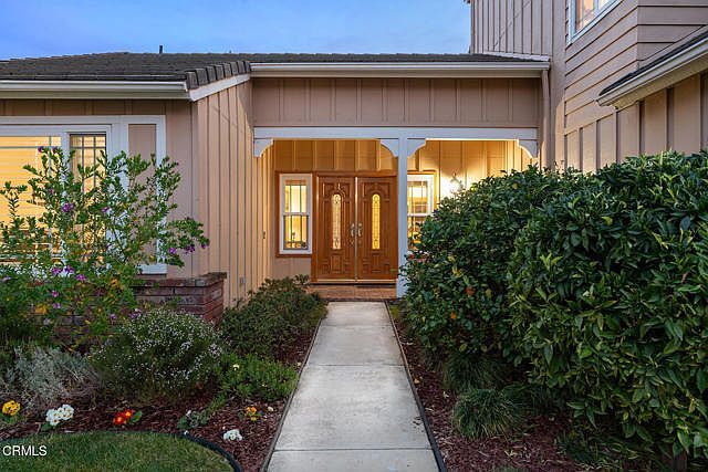 1894 Rambling Rd Simi Valley, CA 93065 - Thumbnail 3