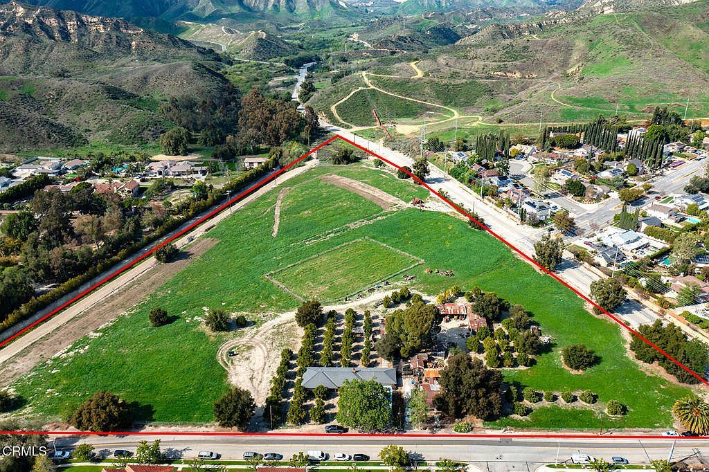 3941 Walnut Ave Simi Valley, CA 93063 - Thumbnail 3