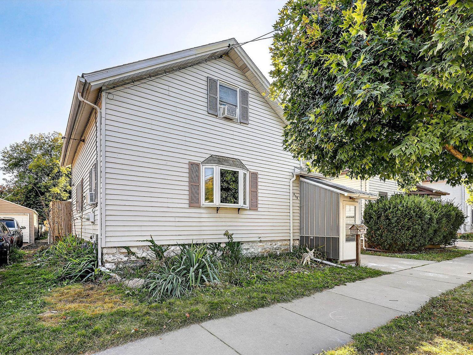 819 Harney Ave Oshkosh, WI 54901 - Thumbnail 3