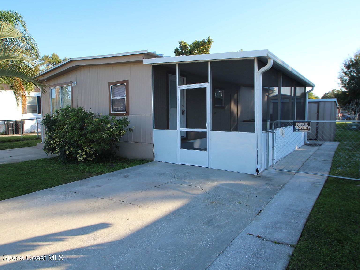 2540 Chatham Way NE Palm Bay, FL 32905 - Thumbnail 3