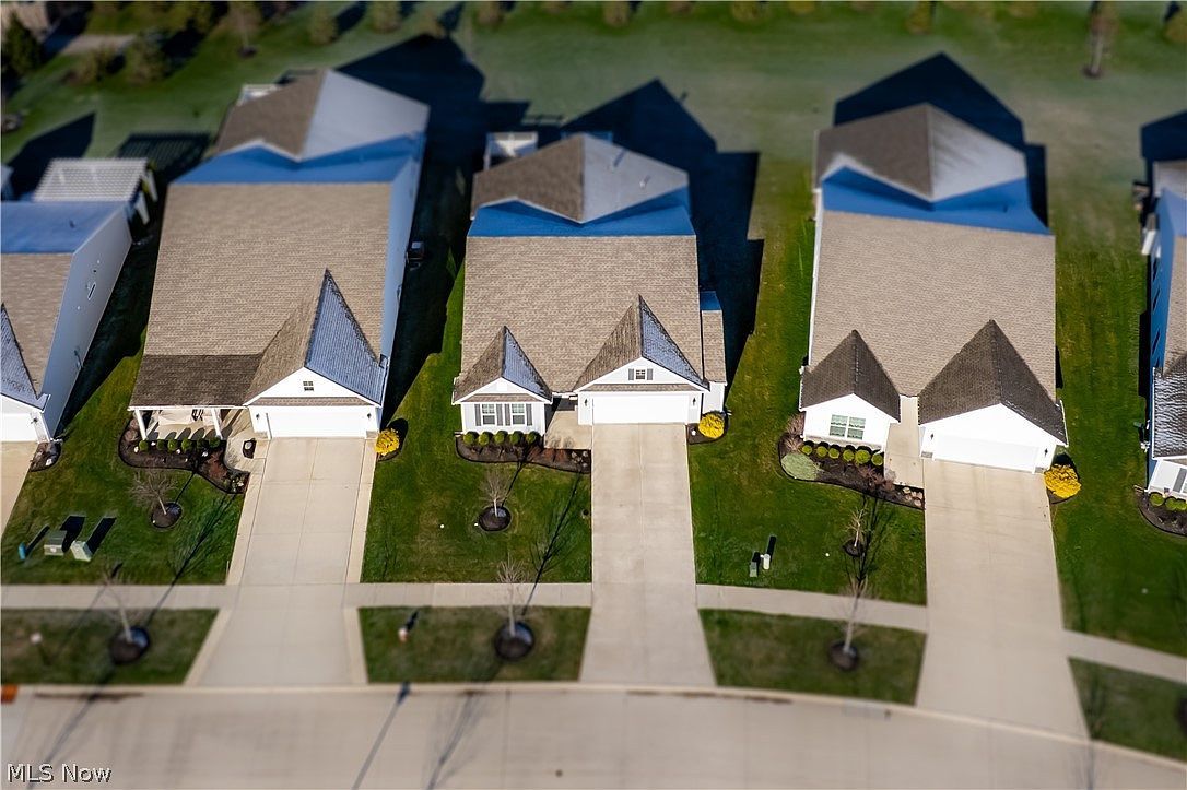 157 Kensington Way Elyria, OH 44035 - Thumbnail 3