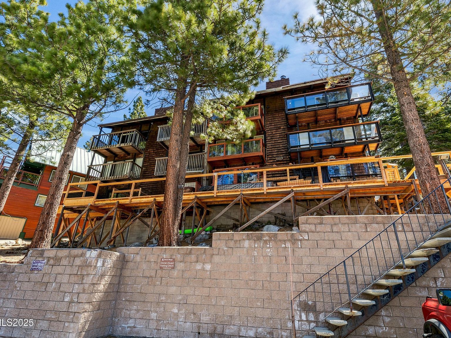 275 Tramway Dr APT C Stateline, NV 89449 - Thumbnail 3