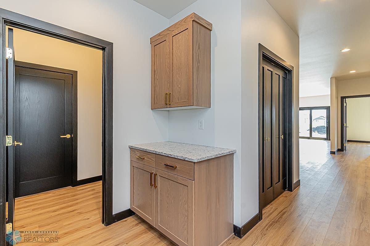 6574 68th St S Horace, ND 58047 - Thumbnail 3