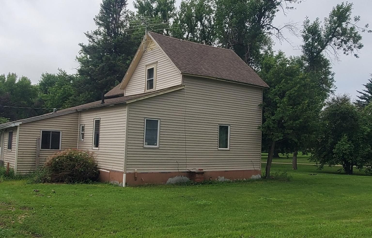 103 Main St S Leonard, ND 58052 - Thumbnail 3