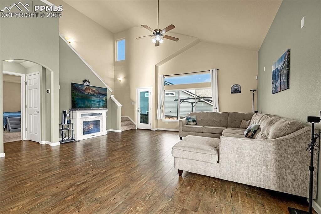 6446 Dancing Moon Way Colorado Springs, CO 80911 - Thumbnail 3