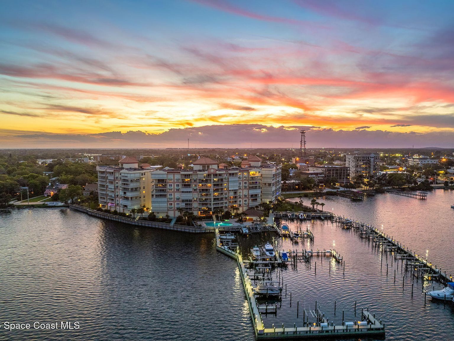 100 Riverside Dr APT 301 Cocoa, FL 32922 - Thumbnail 3