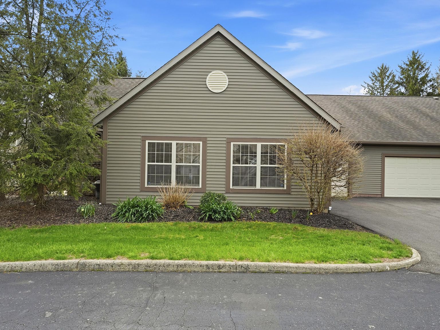 7683 Redman Ln Reynoldsburg, OH 43068 - Thumbnail 3