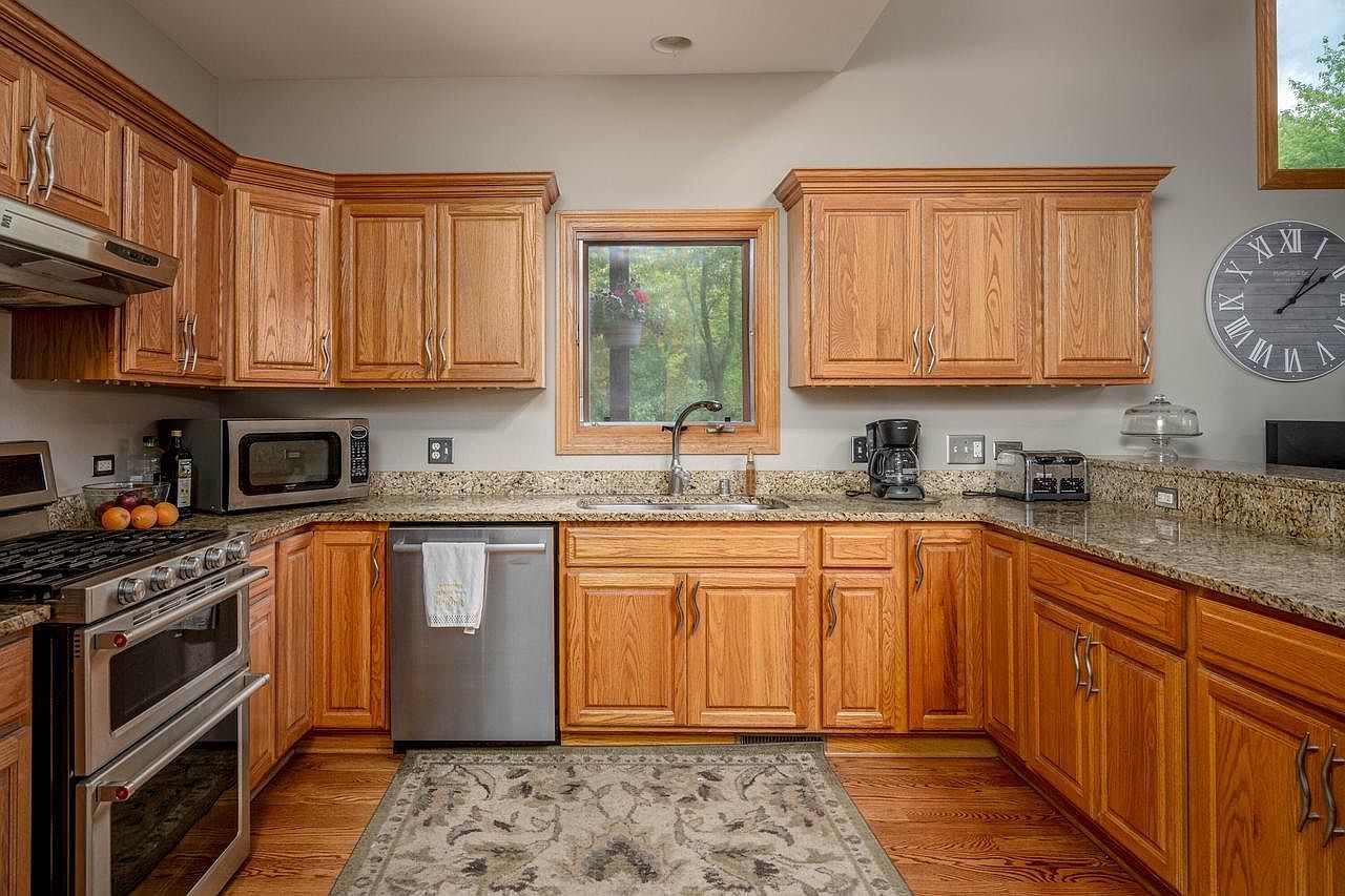 820 111th St Pleasant Prairie, WI 53158 - Thumbnail 3