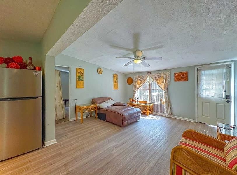 9302 Shumard Dr Tallahassee, FL 32305 - Thumbnail 3