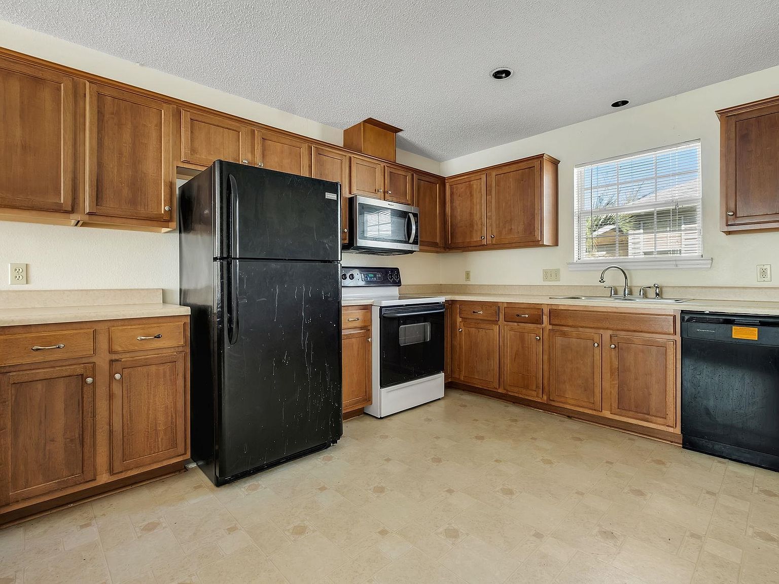 872 Medical Commons Ct Tallahassee, FL 32310 - Thumbnail 3