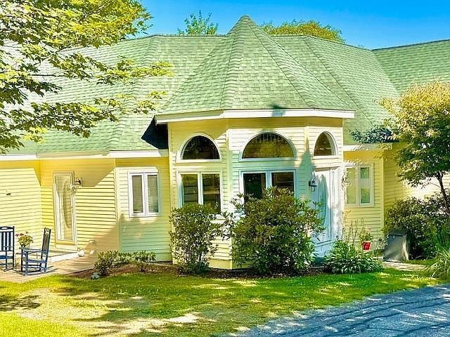 32 Merrill Rd Campton, NH 03223 - Thumbnail 3