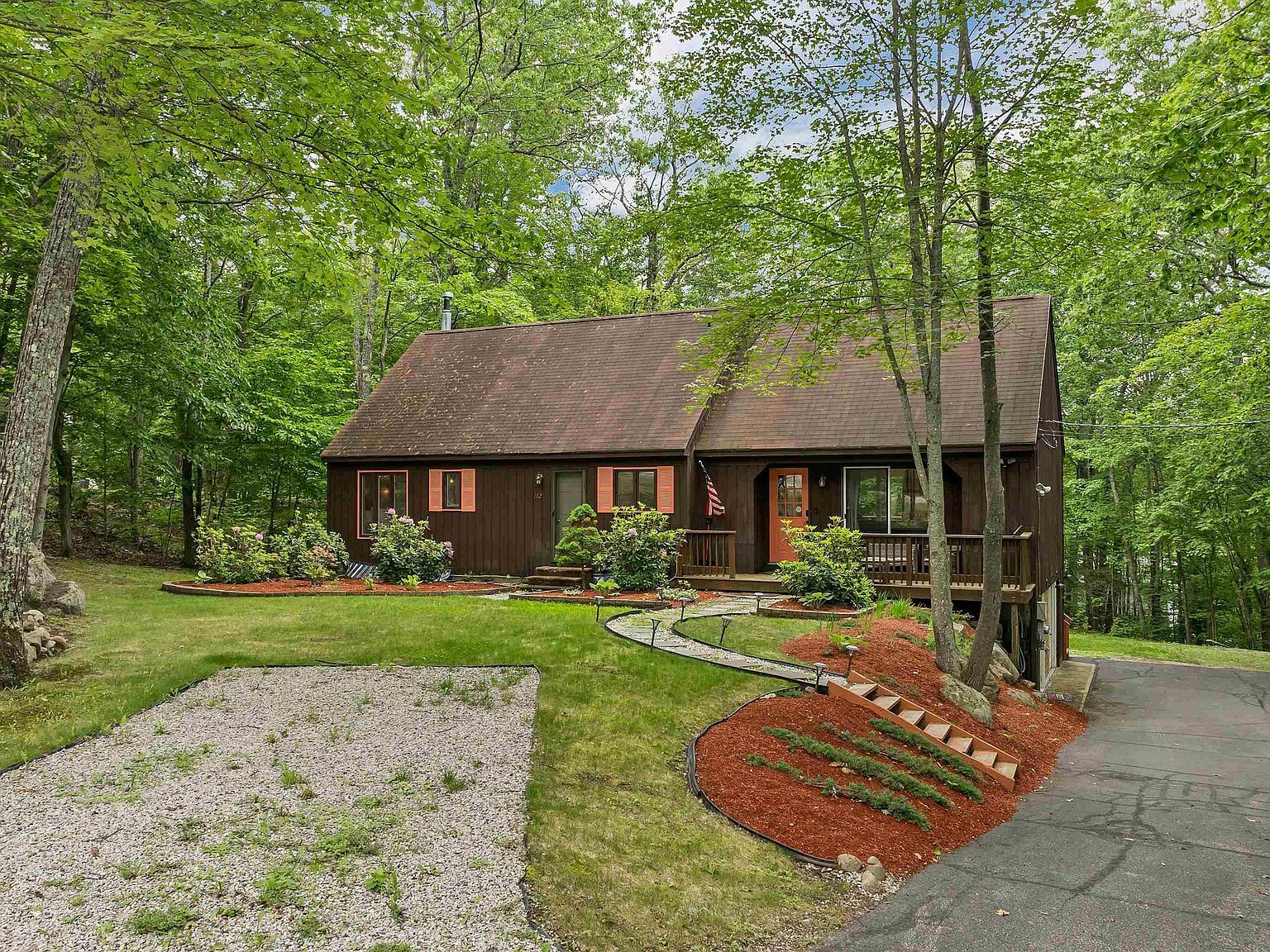 262 Beechnut Dr North Conway, NH 03860 - Thumbnail 3