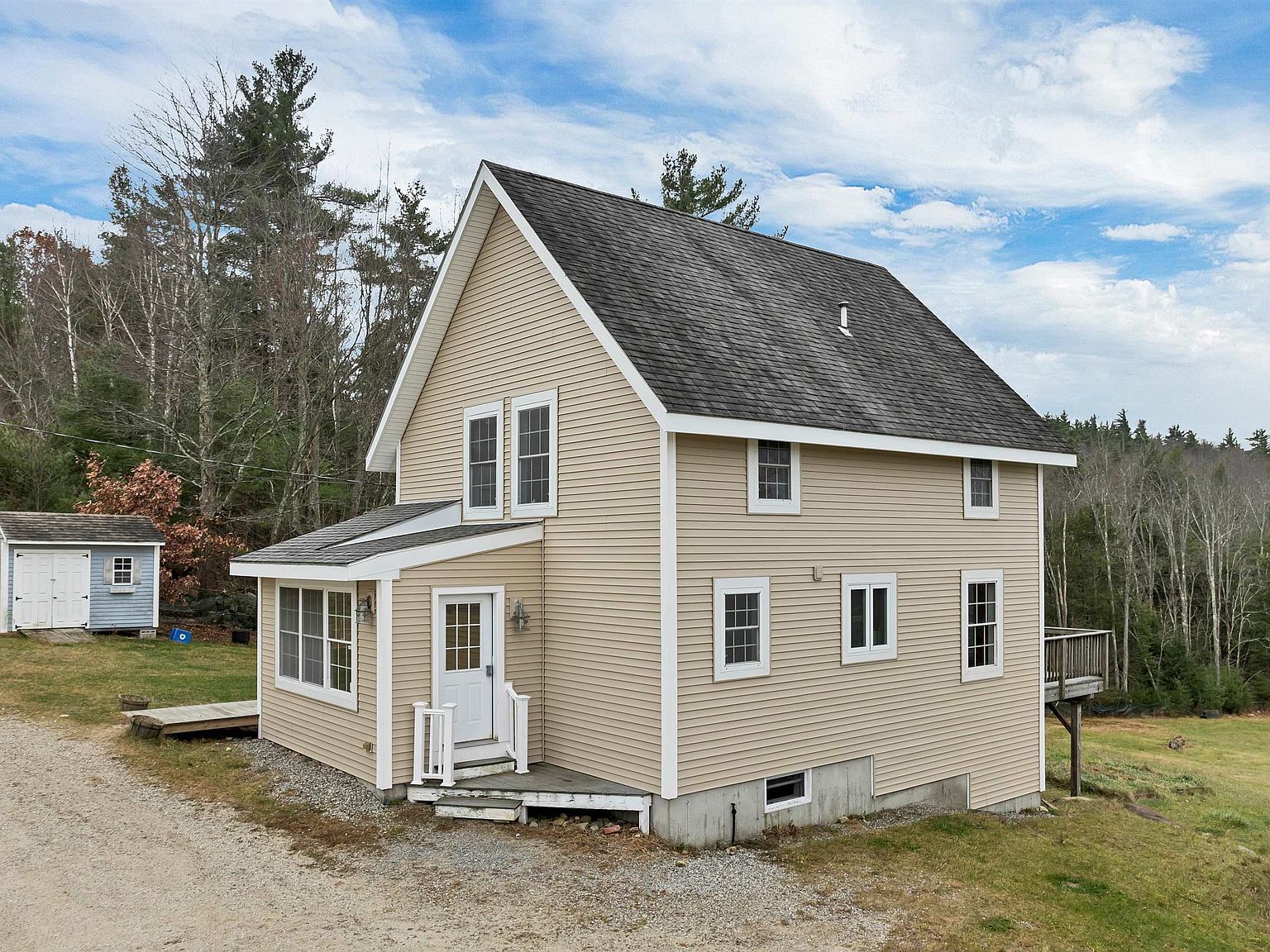 227 Twist Hill Rd Dunbarton, NH 03046 - Thumbnail 3