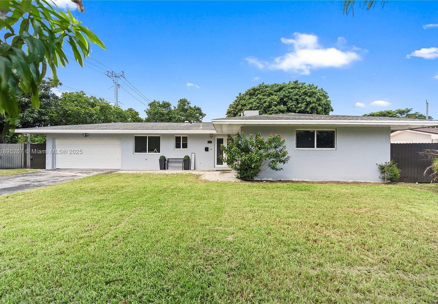 6791 SW 10th Ct Hollywood, FL 33023 - Thumbnail 3