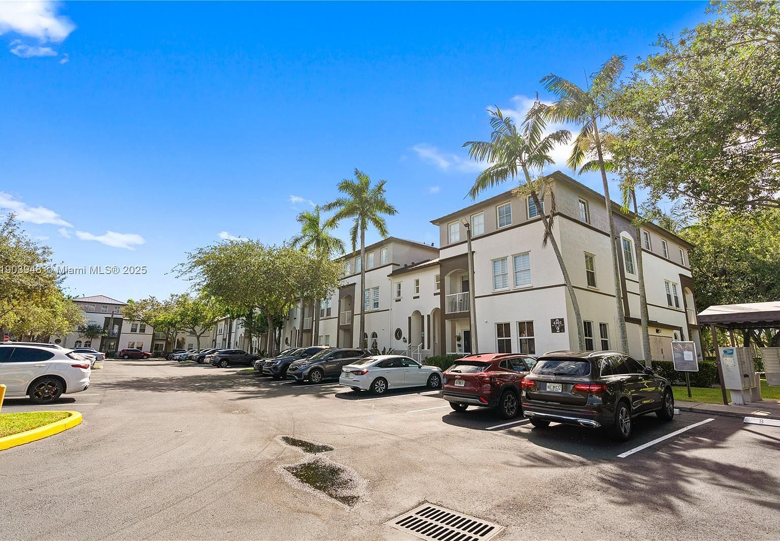 4301 SW 160th Ave APT 110 Miramar, FL 33027 - Thumbnail 3