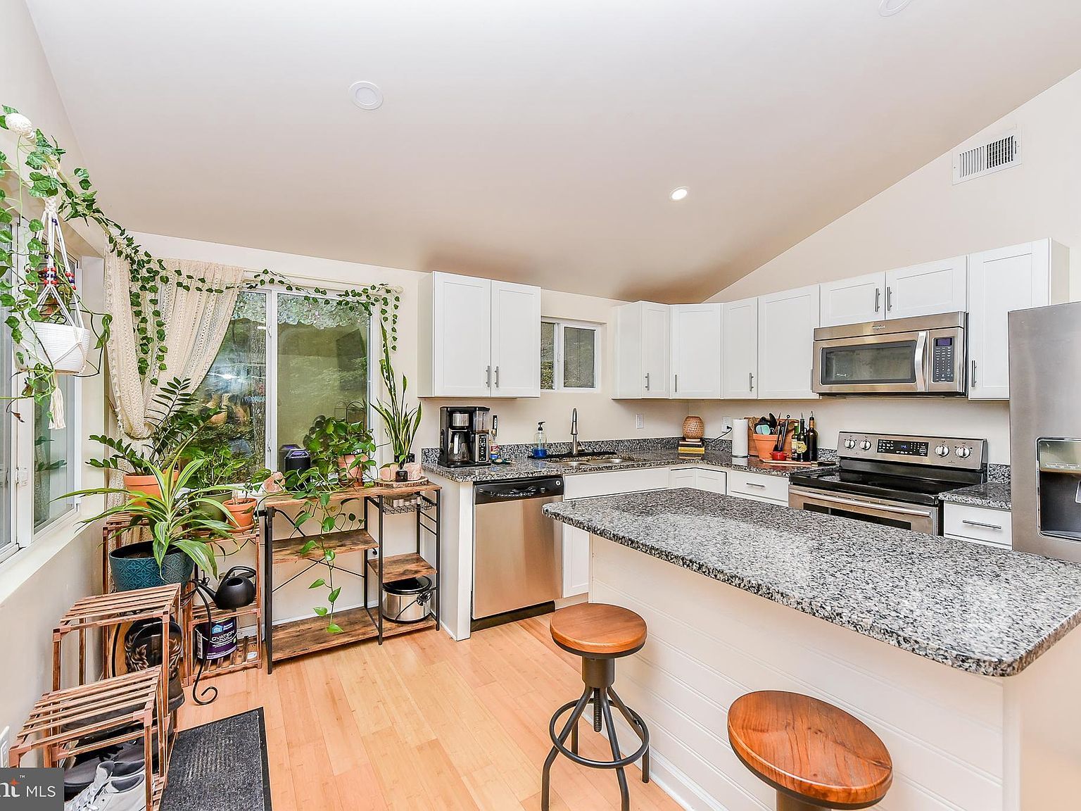 161 Dewdrop Ln Hedgesville, WV 25427 - Thumbnail 3