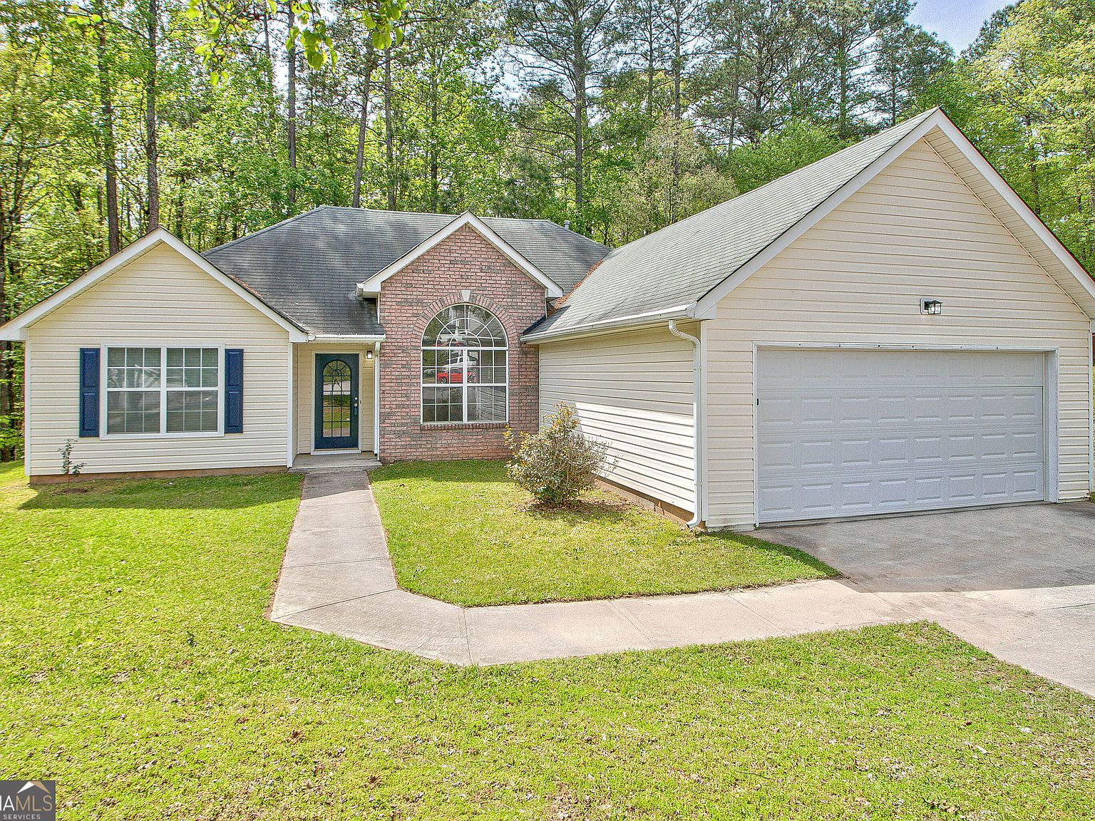 4105 Clarks Trl Douglasville, GA 30135 - Thumbnail 3