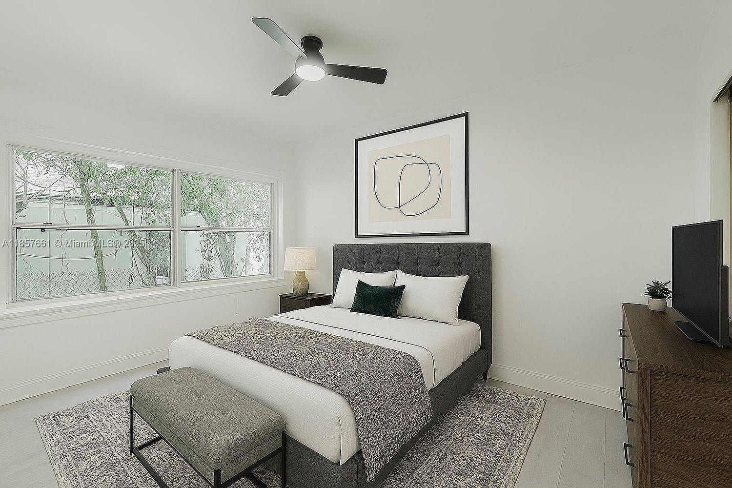 1555 Pennsylvania Ave APT 108 Miami Beach, FL 33139 - Thumbnail 3