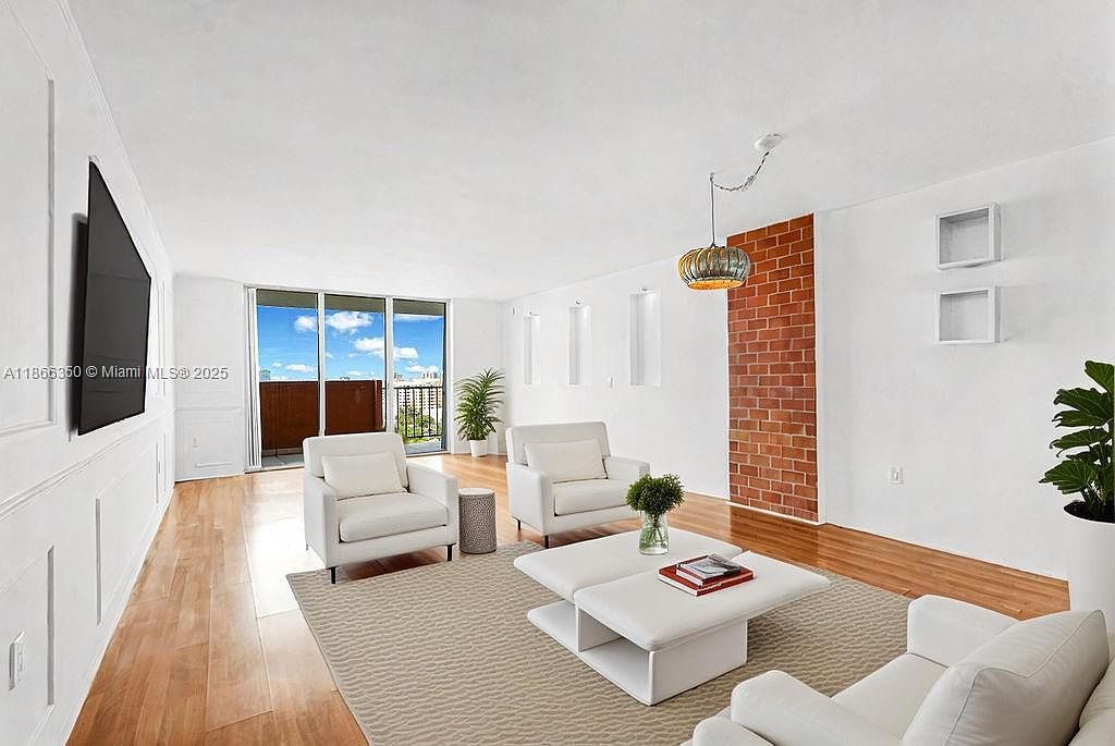 2780 NE 183rd St APT 1511 Aventura, FL 33160 - Thumbnail 3